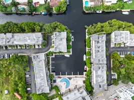 SE 1st Cir-071