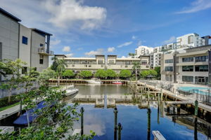 SE 1st Cir-055