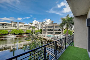 SE 1st Cir-054