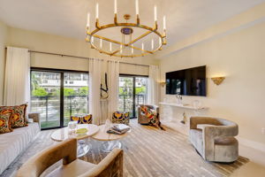 SE 1st Cir-010