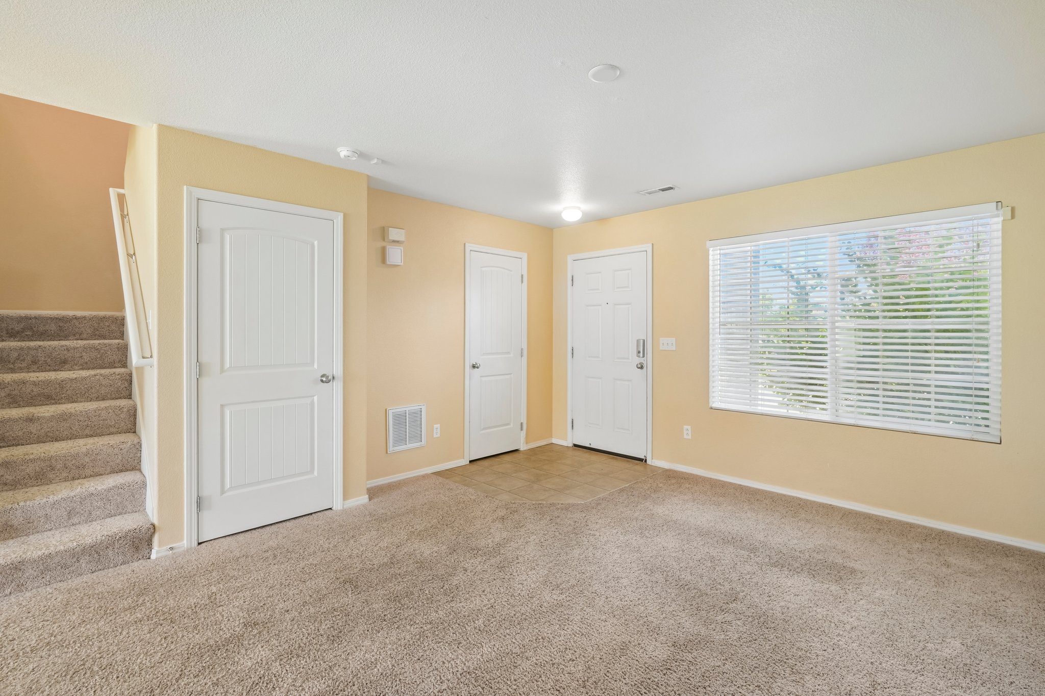 231262-232963 - 173 W Cooper Ave-S2907-006.jpg