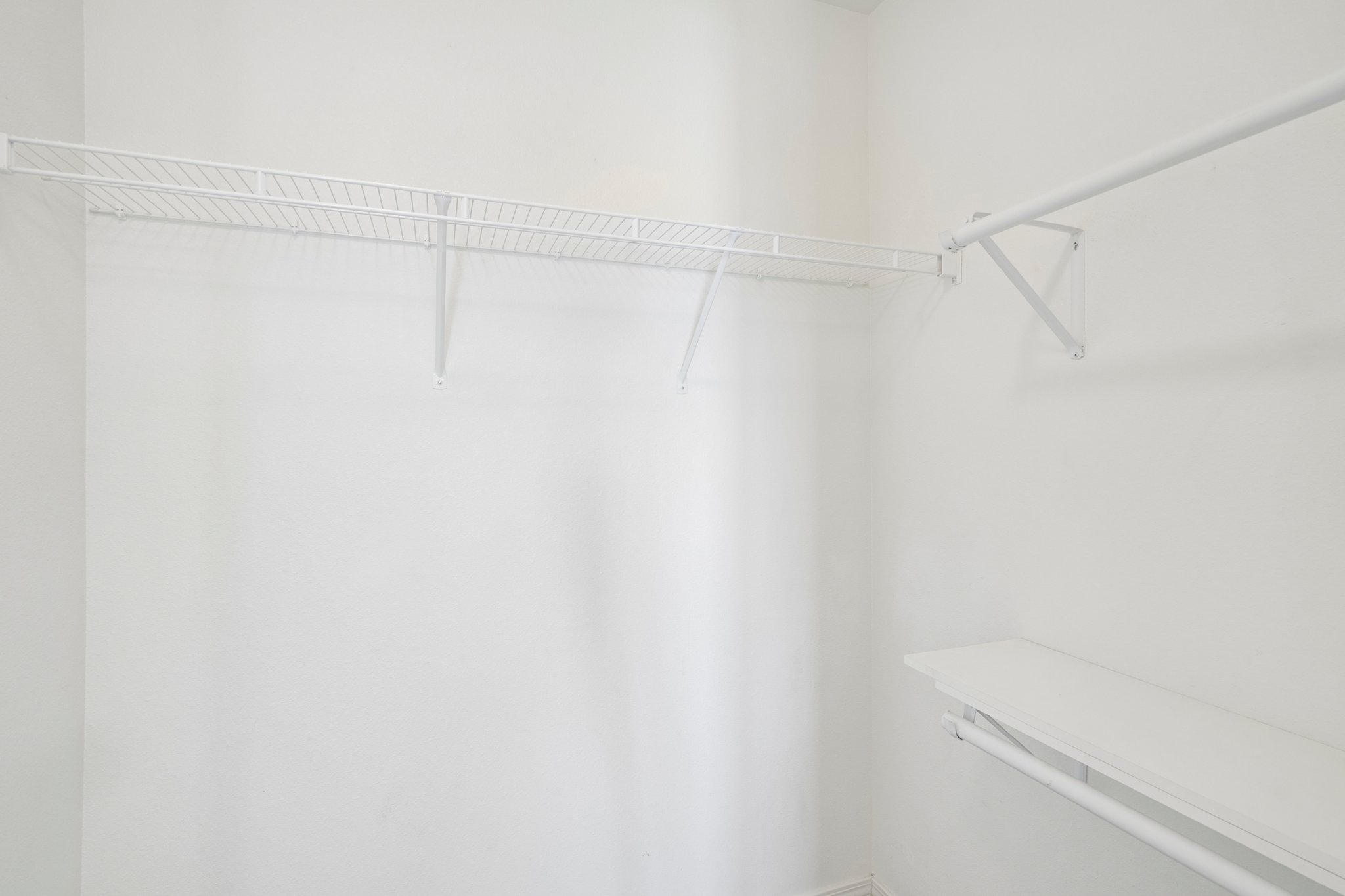 231262-232963 - 173 W Cooper Ave-S2907-024.jpg
