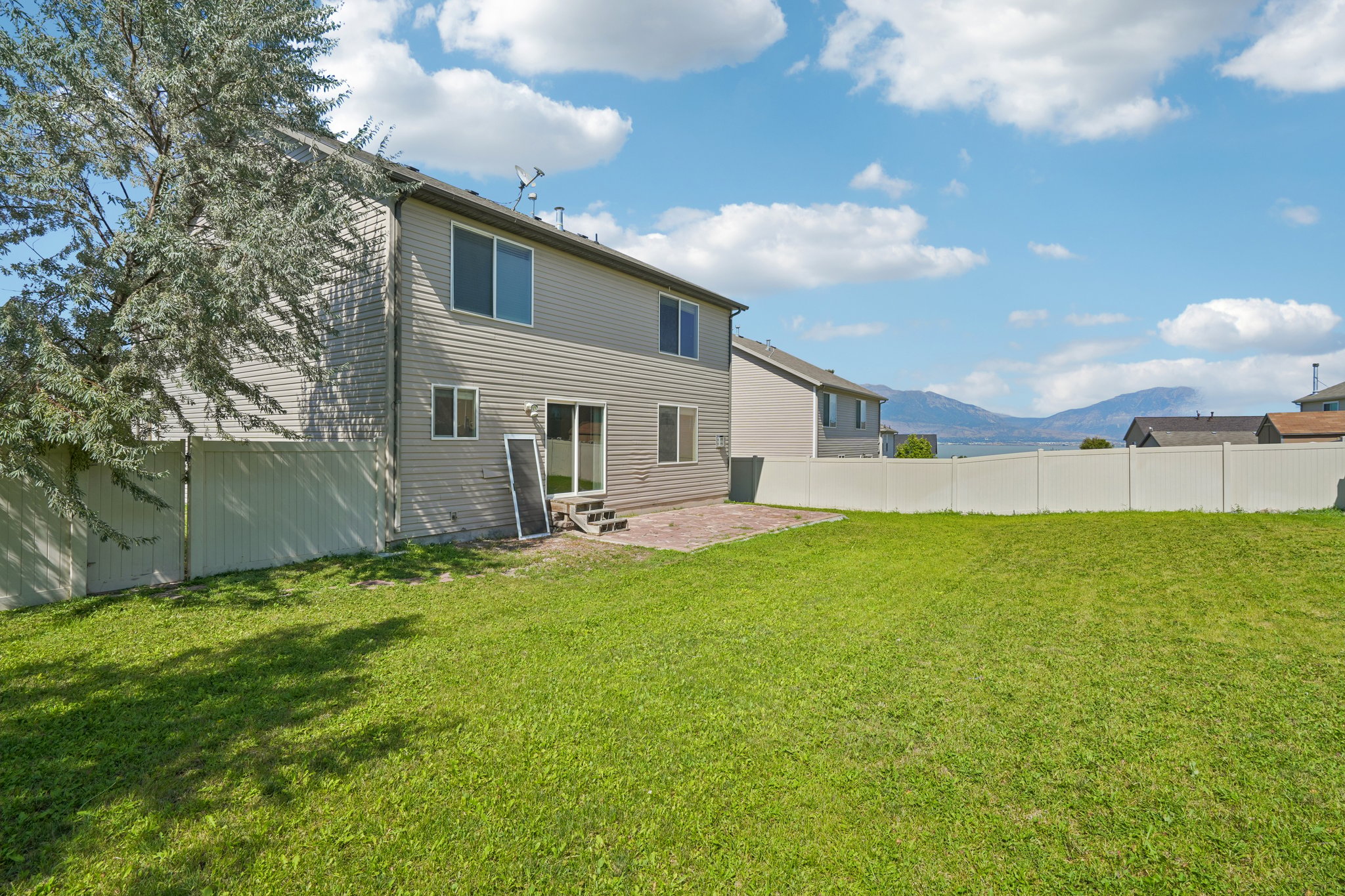 231262-232963 - 173 W Cooper Ave-S2907-032.jpg