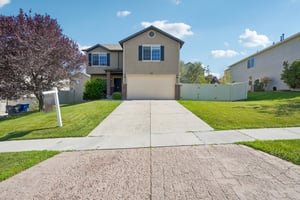 231262-232963 - 173 W Cooper Ave-S2907-004.jpg