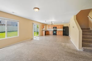 231262-232963 - 173 W Cooper Ave-S2907-010.jpg