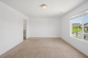 231262-232963 - 173 W Cooper Ave-S2907-017.jpg
