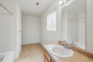 231262-232963 - 173 W Cooper Ave-S2907-019.jpg