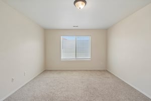 231262-232963 - 173 W Cooper Ave-S2907-025.jpg