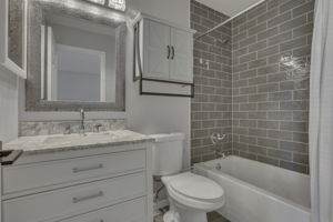  Photo 38