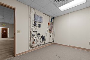  Photo 48