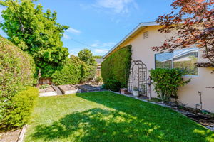 042_1730 Don Ave  San