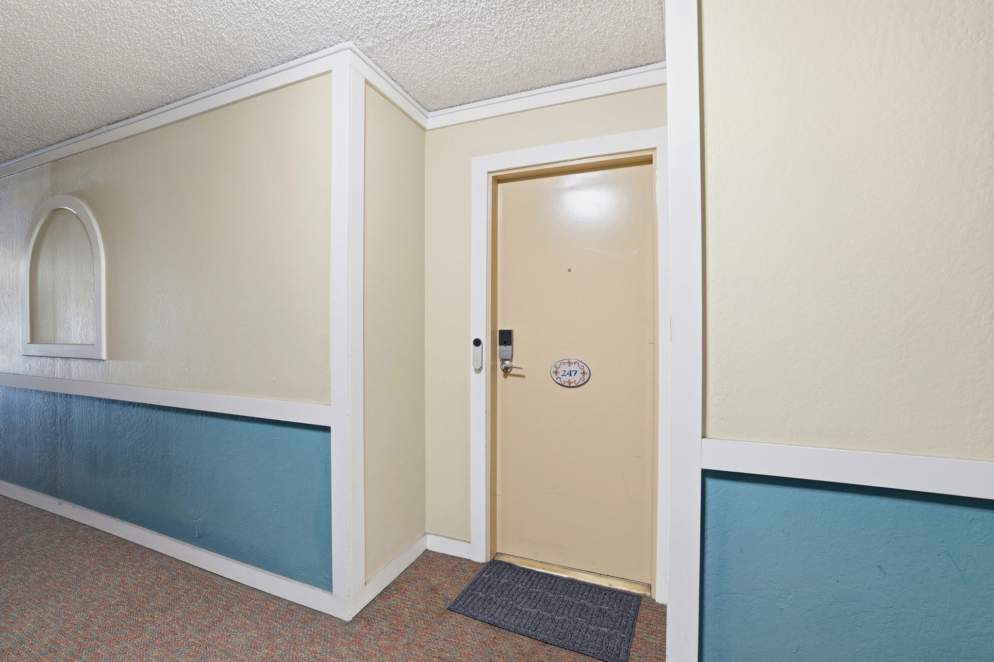 004_F8_1730 Halford Ave 247