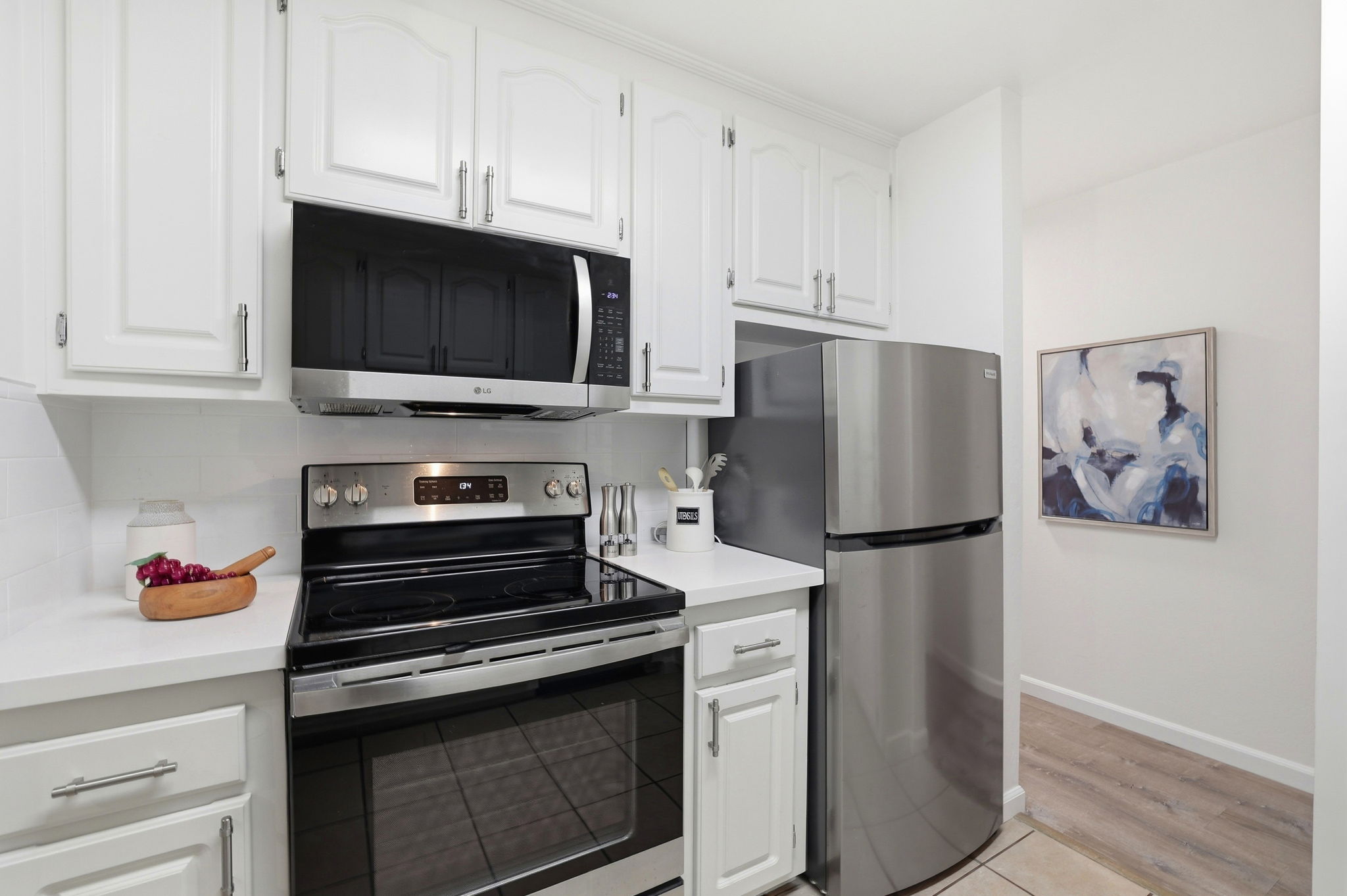 013_F8_1730 Halford Ave 247