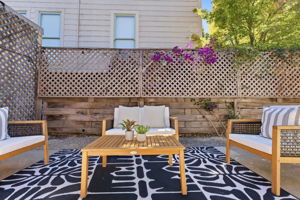  Photo 67