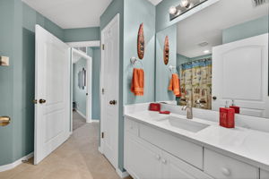 Guest Bathroom 1 of 2