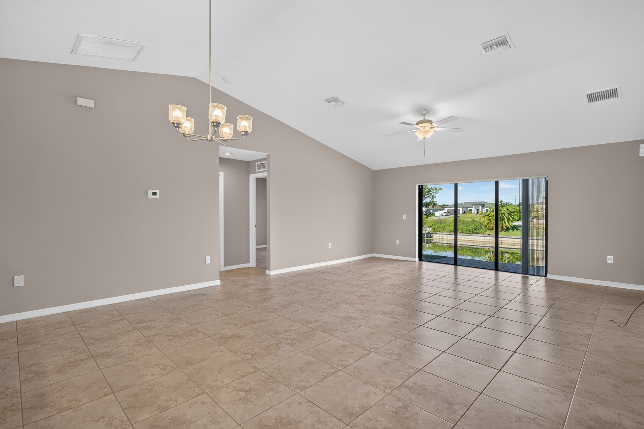 Dining Room 2 of 2