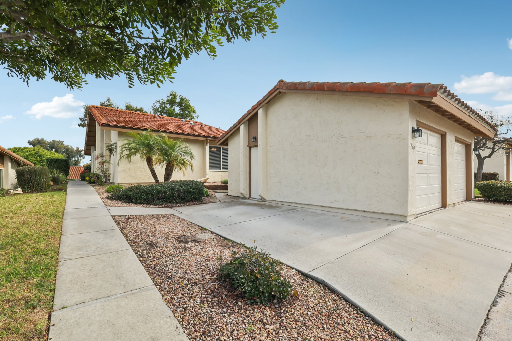 Pleasantdale Dr-S0801-002.jpg