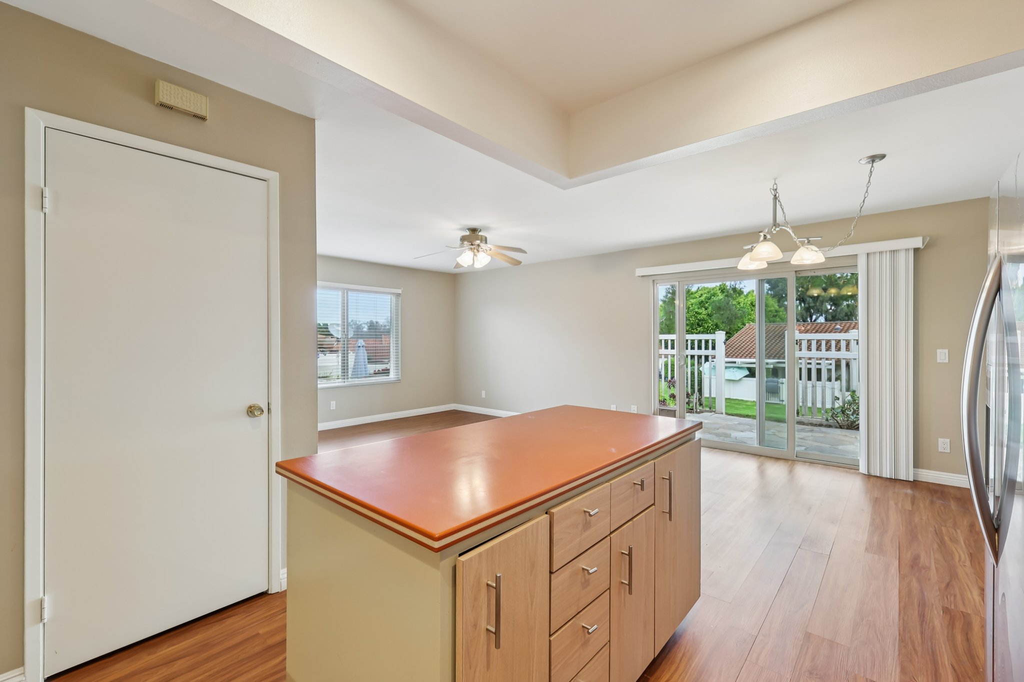 Pleasantdale Dr-S0801-019.jpg