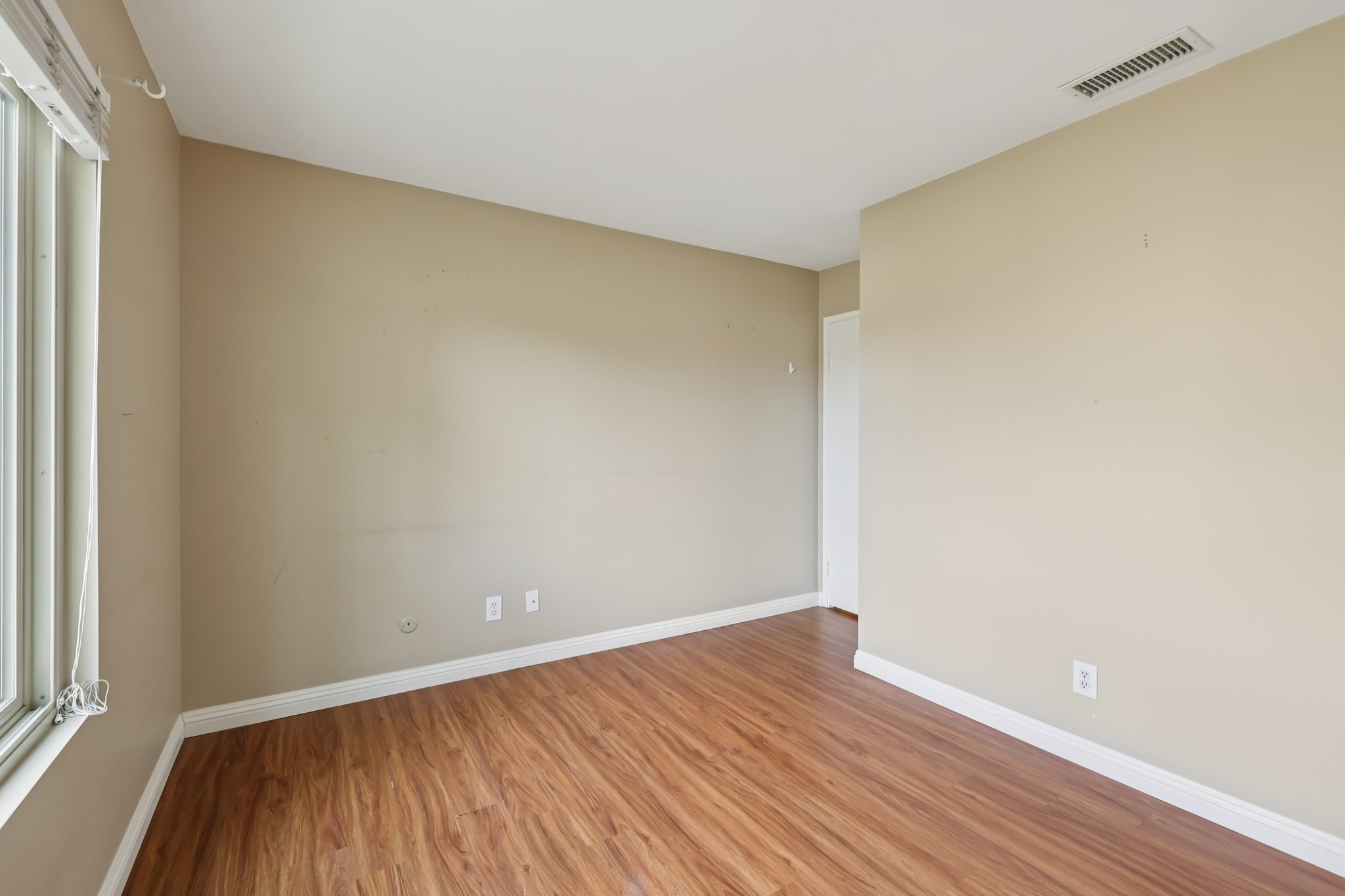 Pleasantdale Dr-S0801-027.jpg