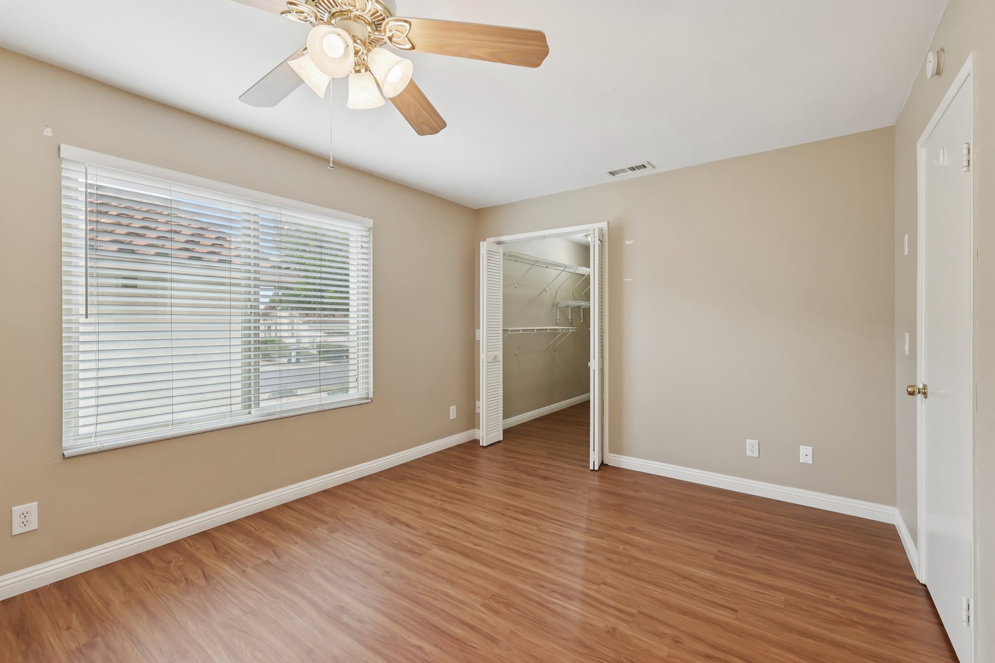 Pleasantdale Dr-S0801-030.jpg