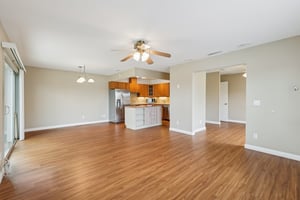 Pleasantdale Dr-S0801-008.jpg