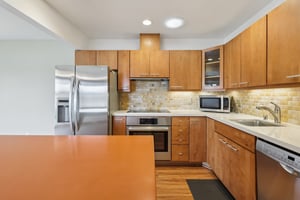 Pleasantdale Dr-S0801-017.jpg