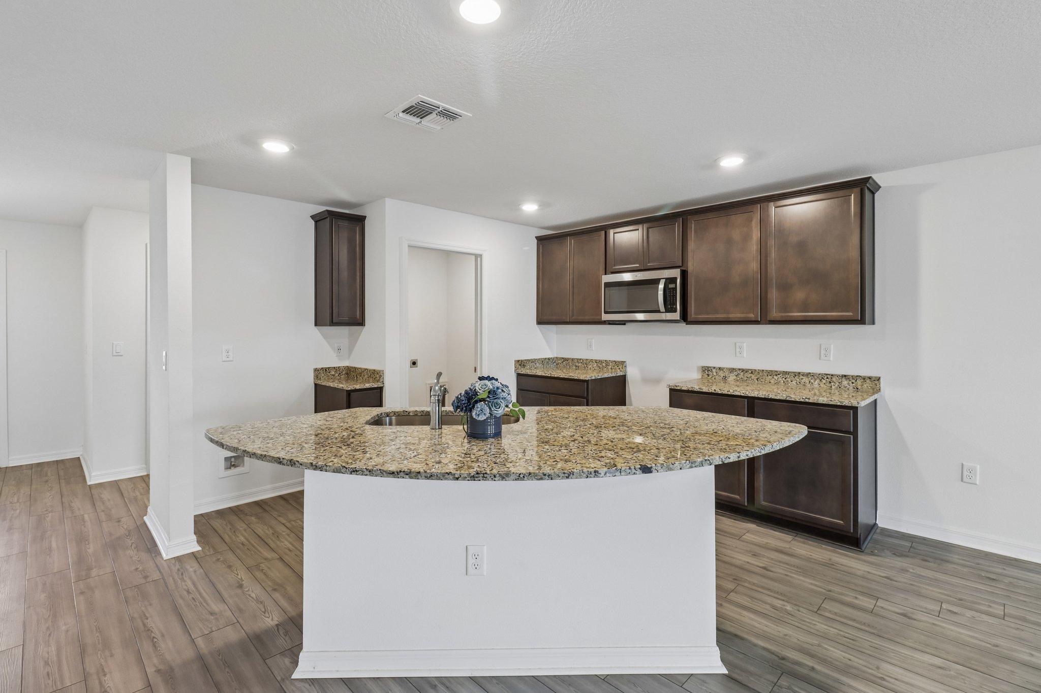 Wynford Cir-S1610-012.jpg