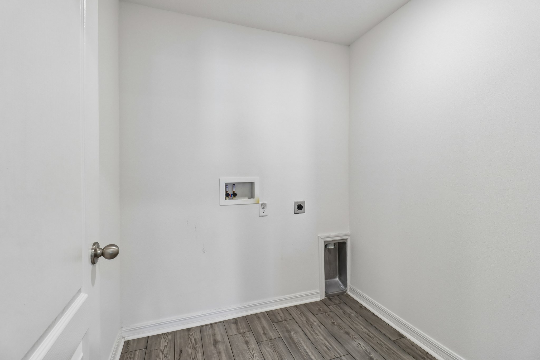 Wynford Cir-S1610-014.jpg