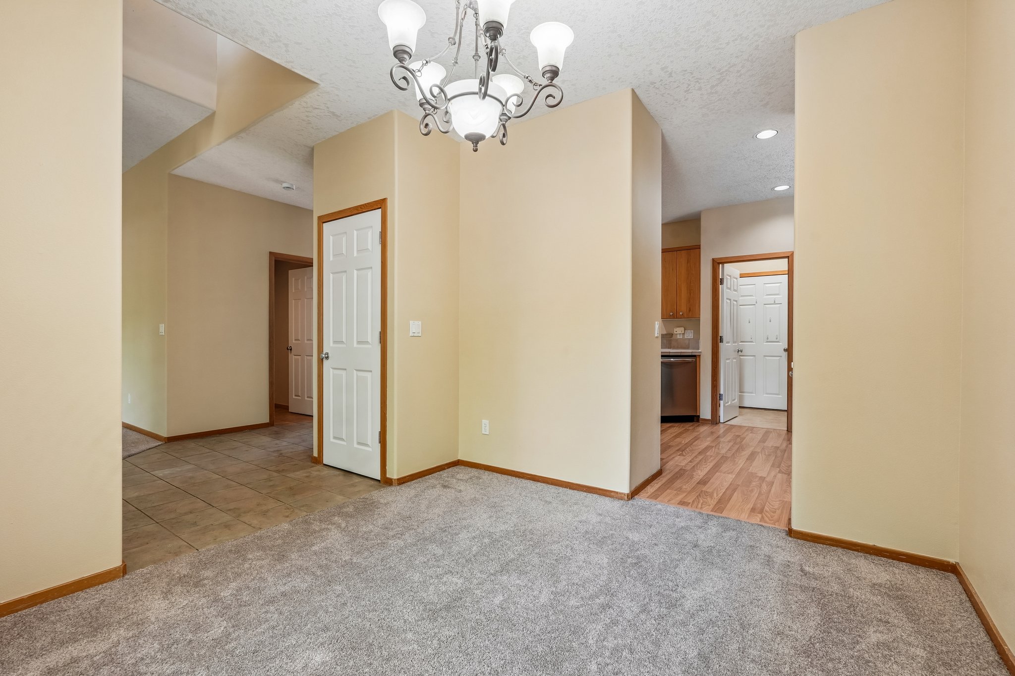 SE 23rd Way-S2108-006.jpg
