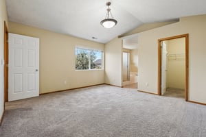 SE 23rd Way-S2108-037.jpg