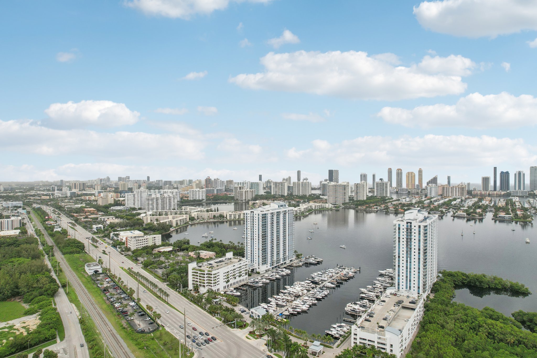 Biscayne Blvd LPH-6-052.jpg