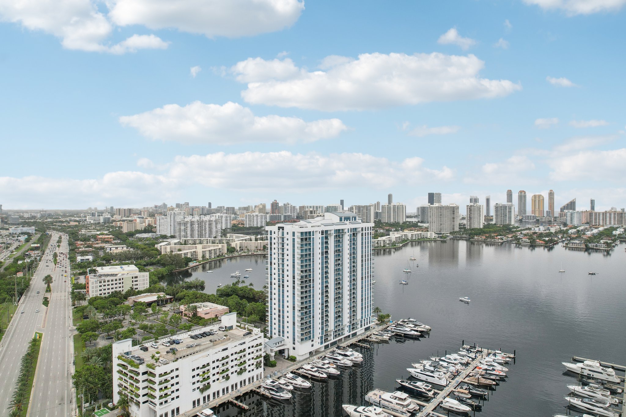 Biscayne Blvd LPH-6-053.jpg