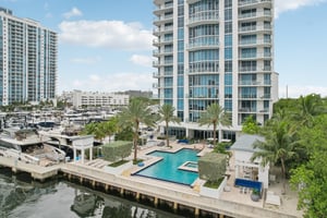 Biscayne Blvd LPH-6-047.jpg