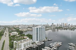 Biscayne Blvd LPH-6-053.jpg