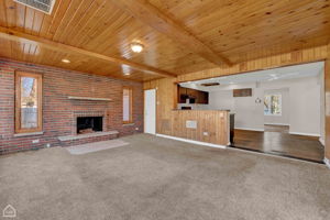 17302 Holmes Ave_014