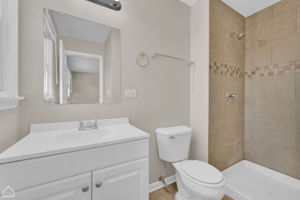 17302 Holmes Ave_020