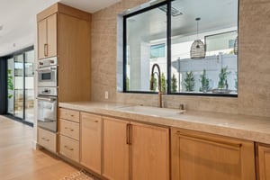 11th St-L2010-032.jpg