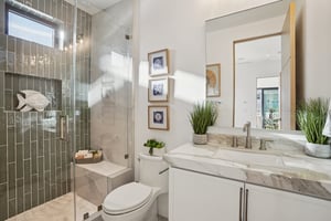11th St-L2010-078.jpg