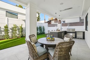 11th St-L2010-087.jpg
