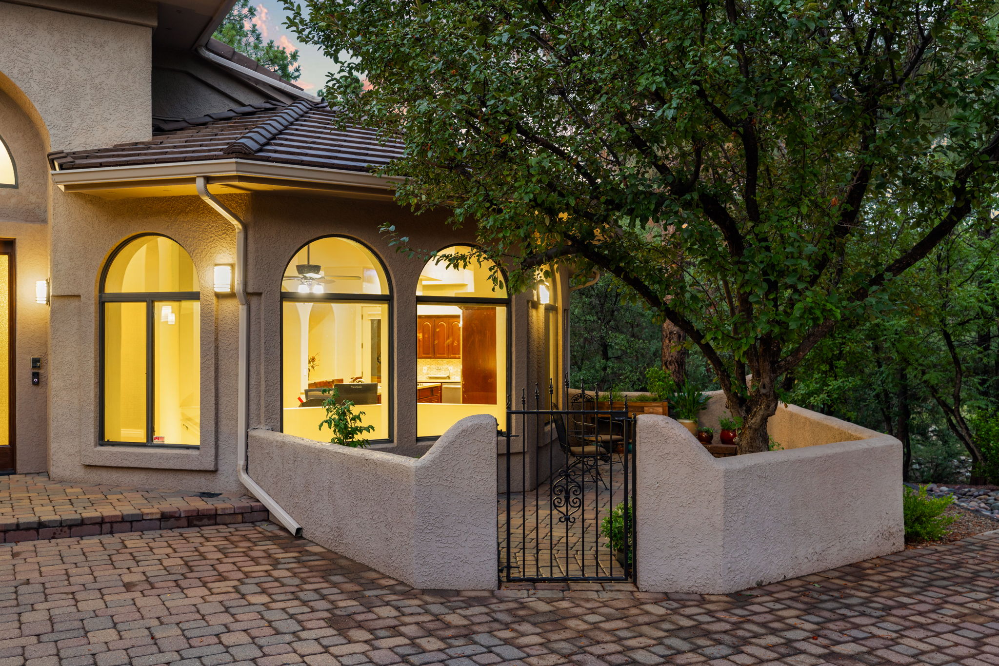 Front Patio_1