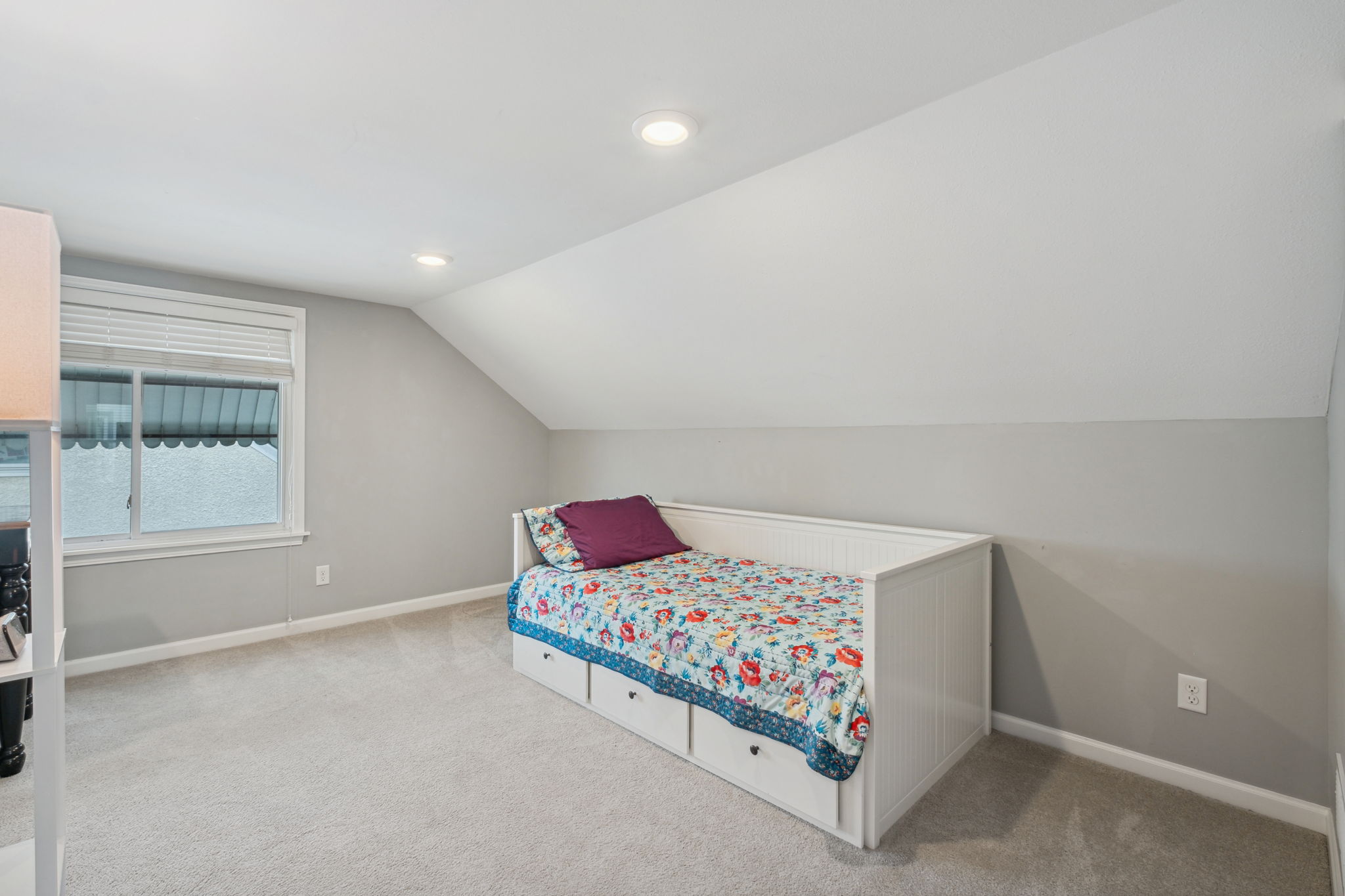 11_Interior