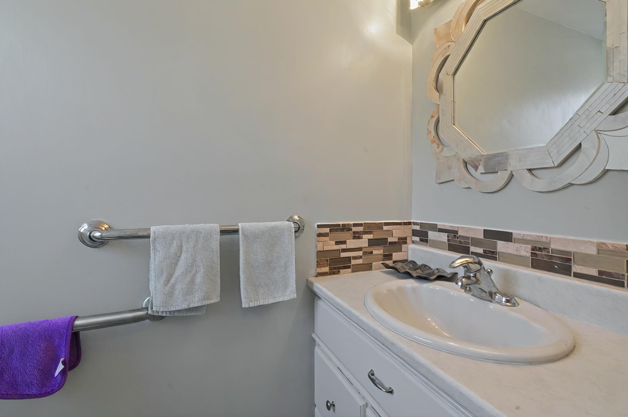  Photo 41