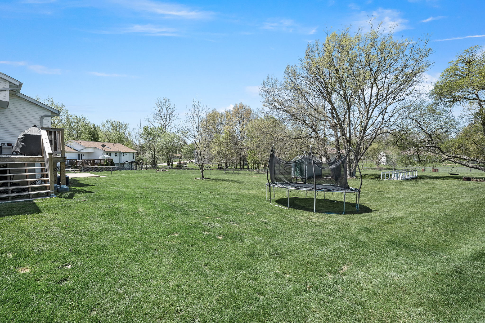  Photo 41