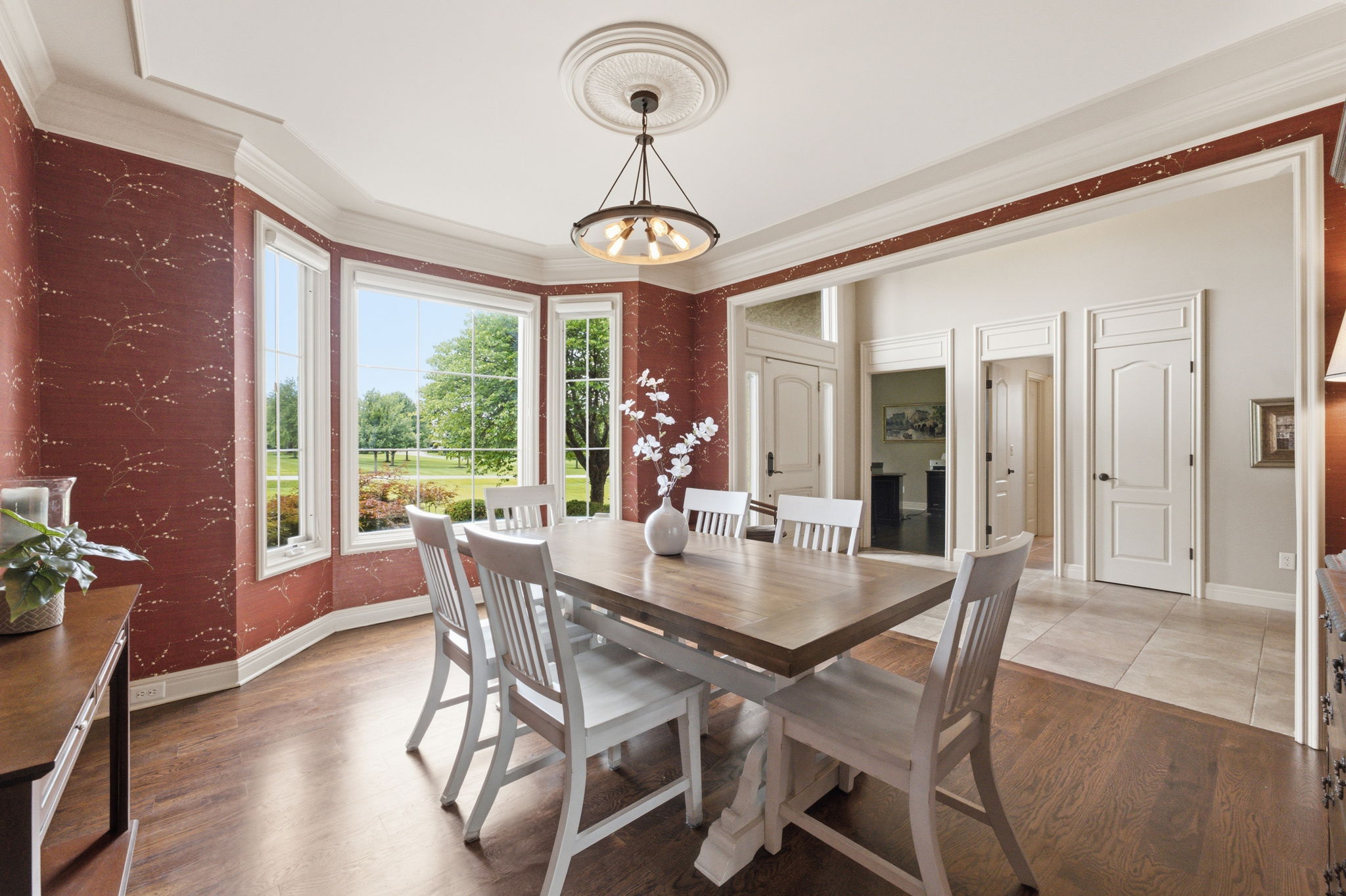10 Dining Room 02