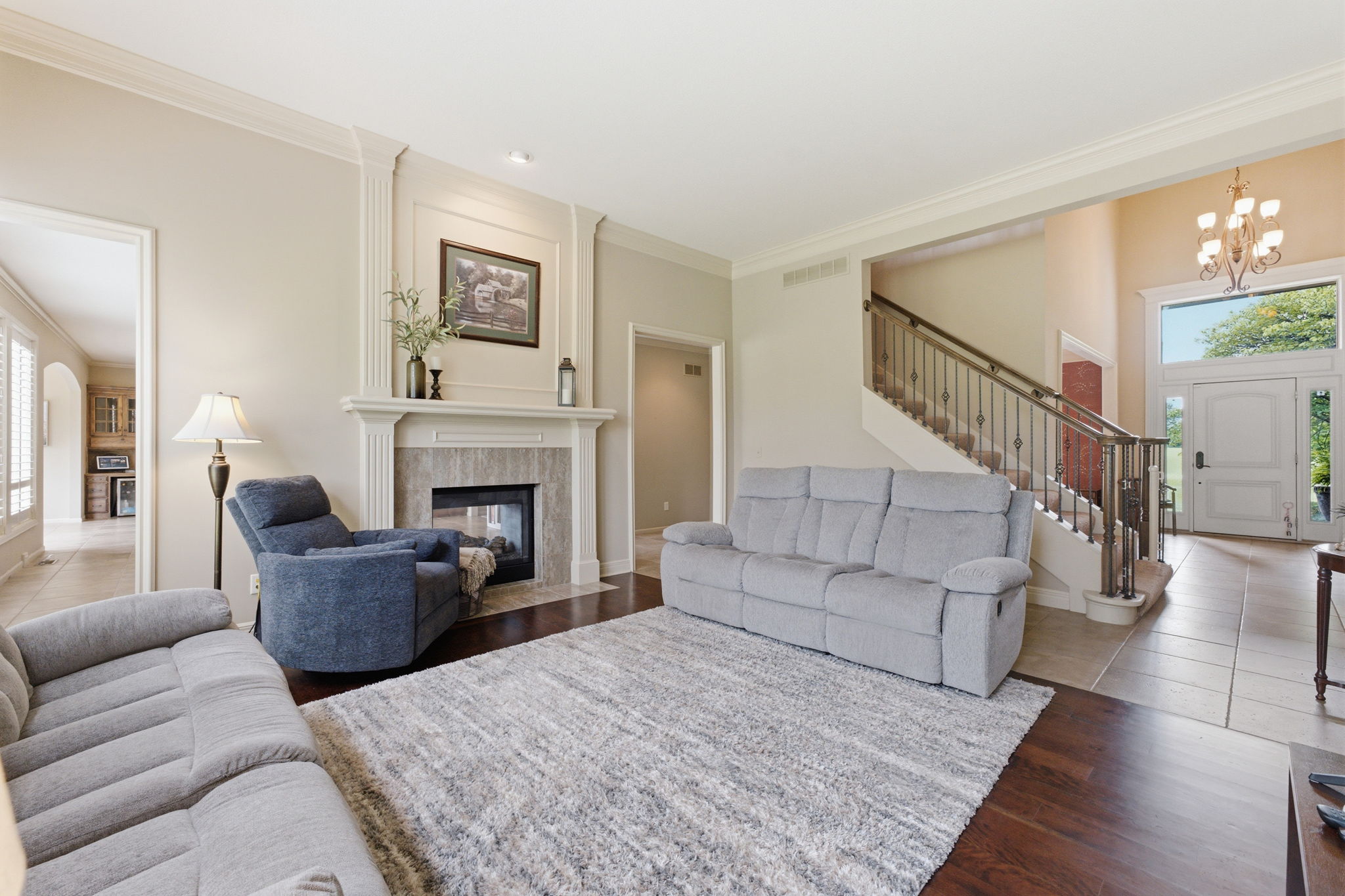 13 Living Room 03