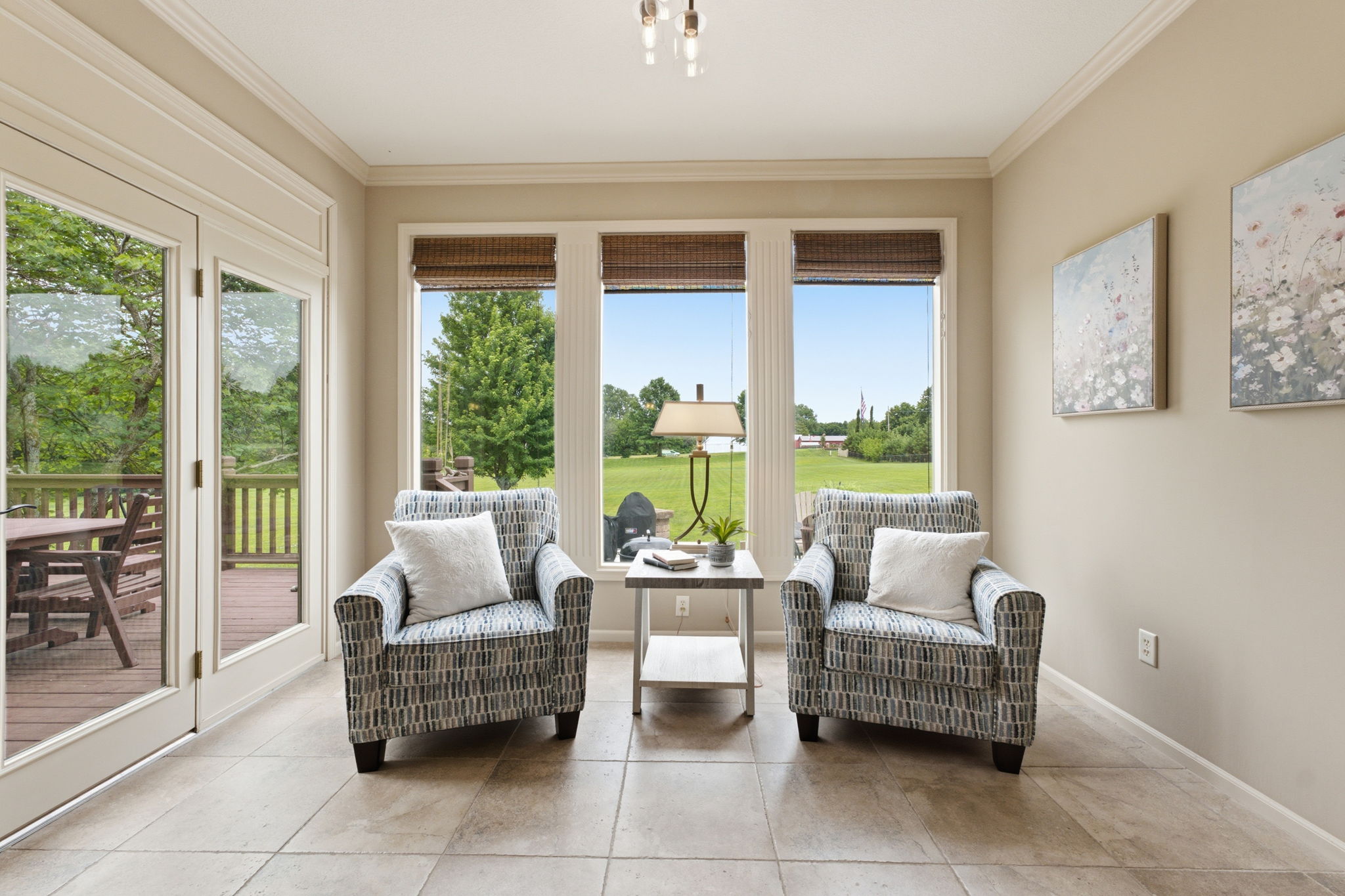 22 Sunroom 01