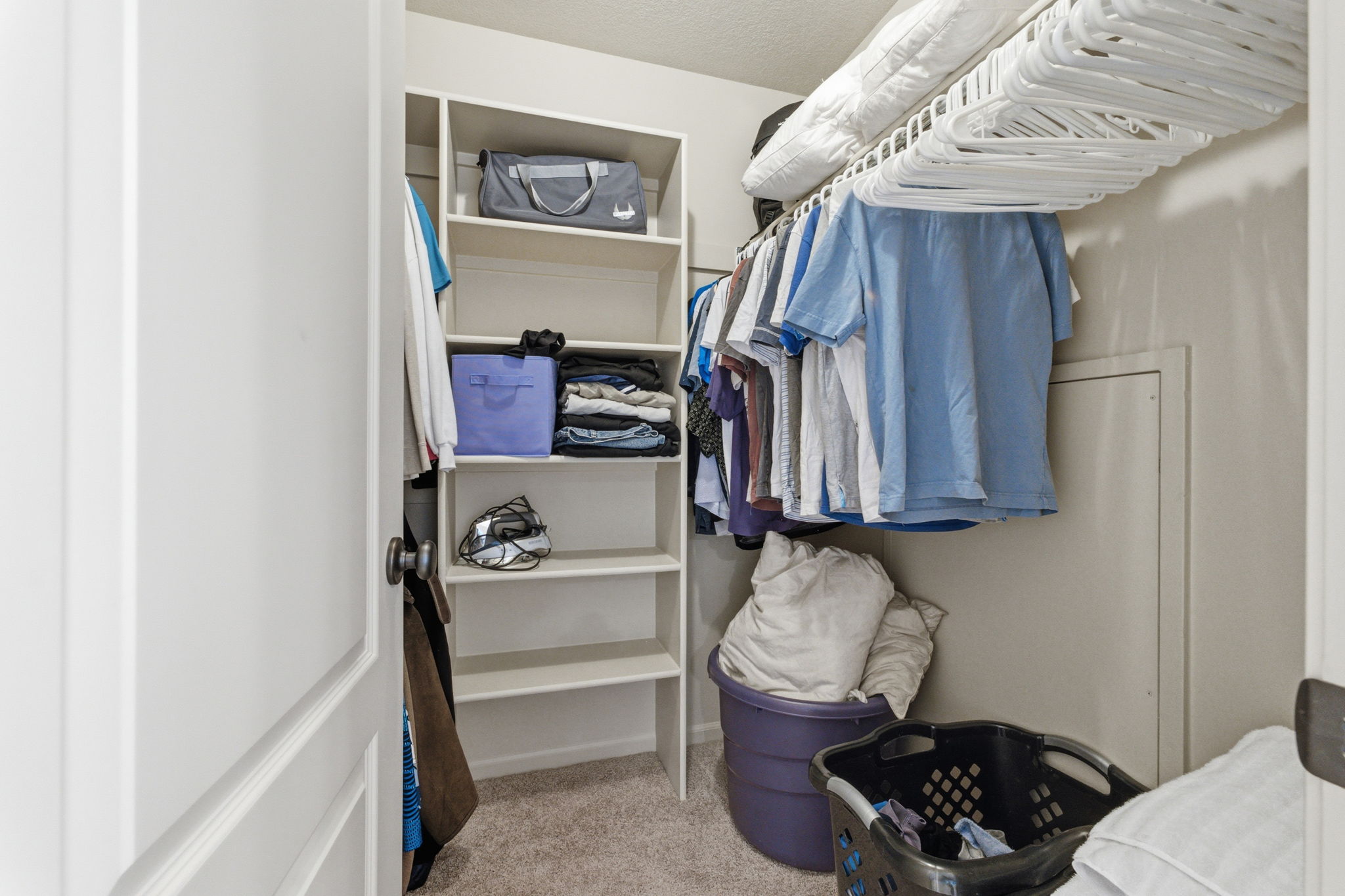 36 Bedroom 3 Walk-In Closet 01