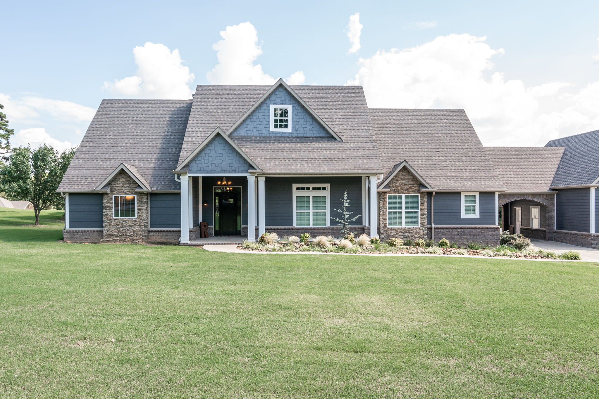 1732 N Mountain Grove Rd, Alma, AR 72921 Premier Photography