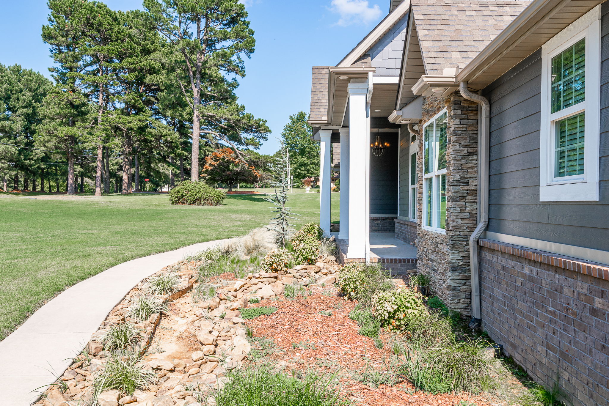 1732 N Mountain Grove Rd, Alma, AR 72921 Premier Photography