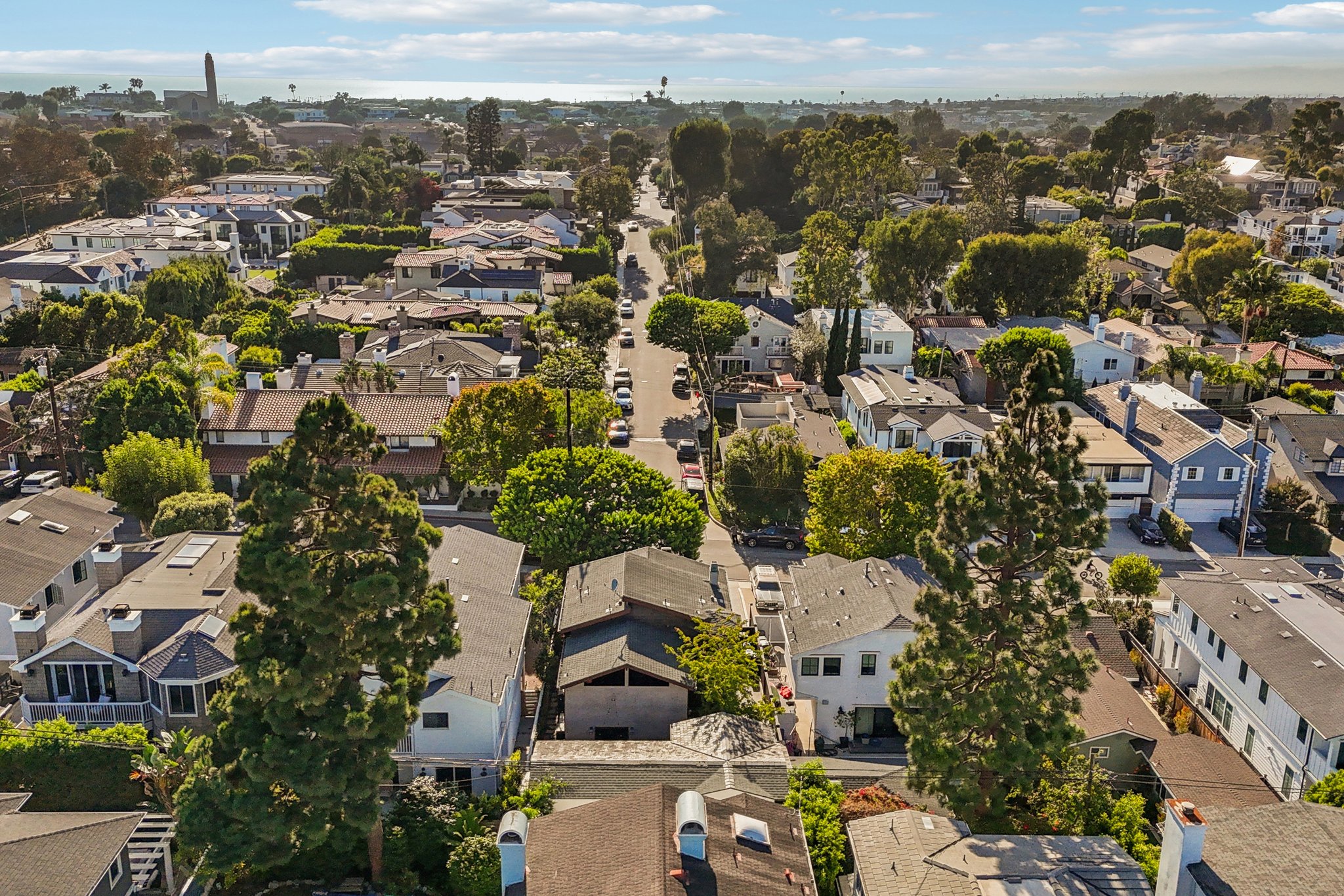 N Poinsettia Ave-L2908-059.jpg